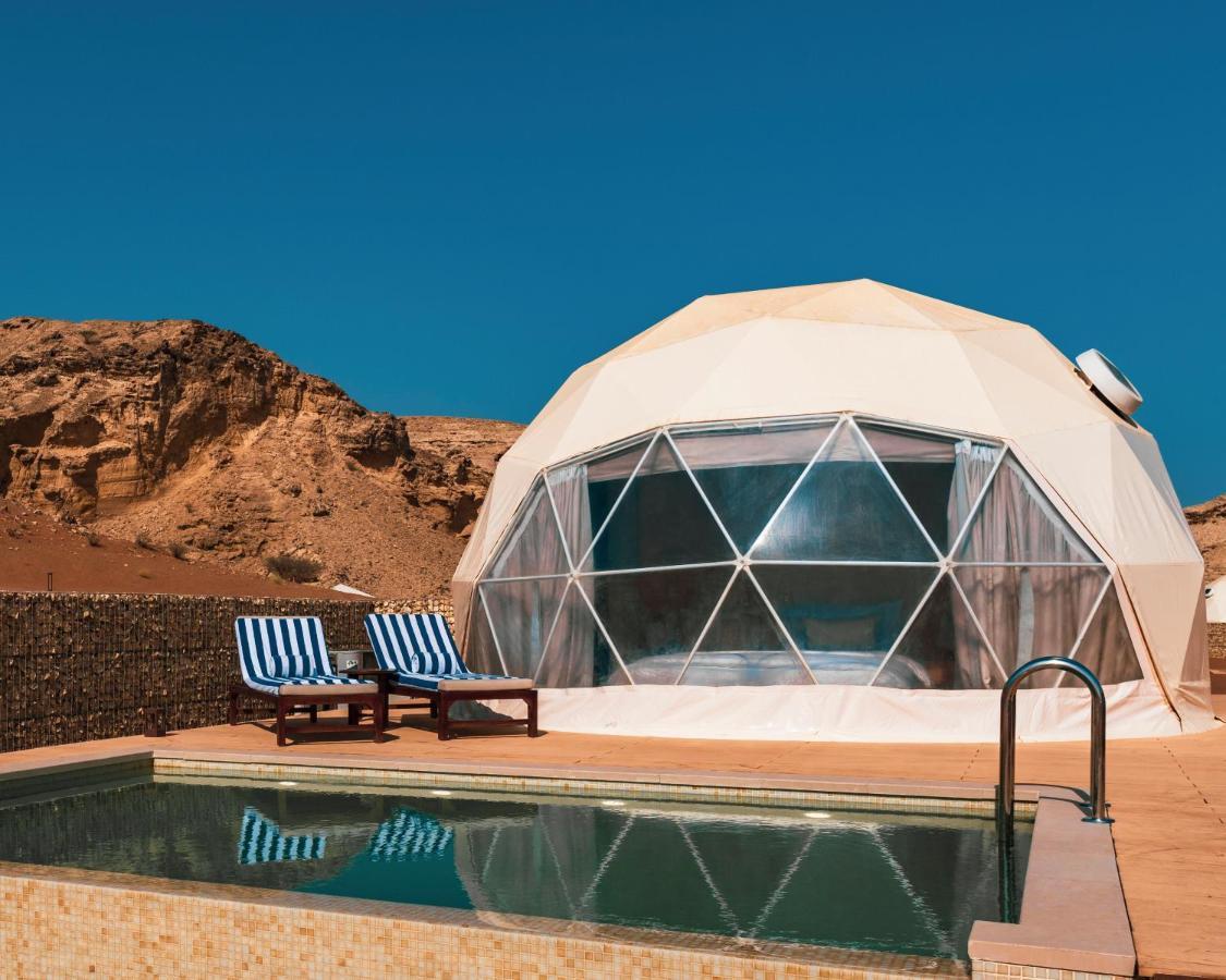 Готель Moon Retreat By Sharjah Collection Екстер'єр фото